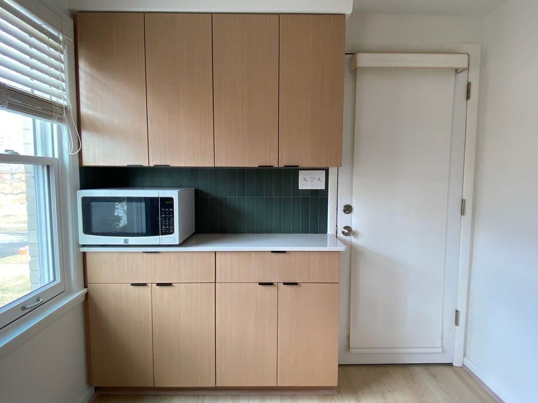 737 Harcourt Rd - Photo 6 of 17