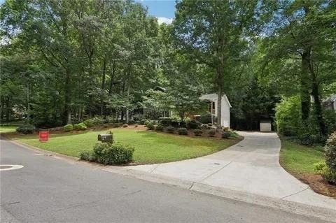 159 Cavan Way Se - Photo 2 of 23
