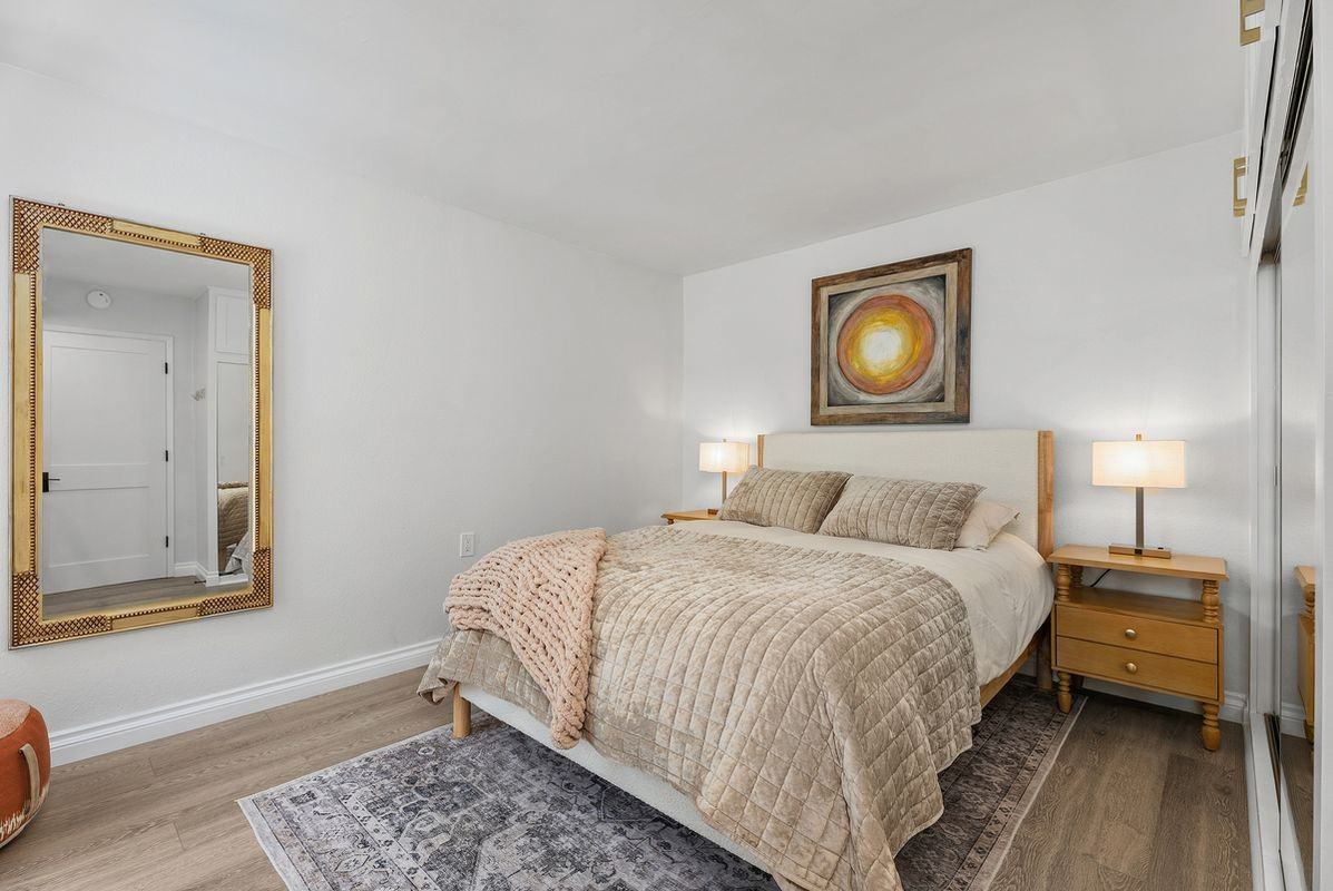 955 Calle Aragon ##H - Photo 5 of 13