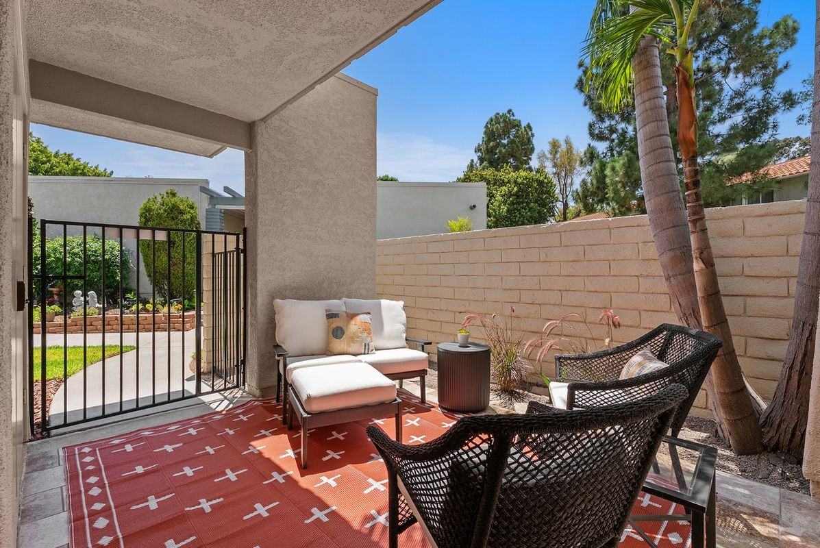 955 Calle Aragon ##H - Photo 7 of 13