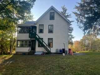 8 Summit St - Photo 4 of 12