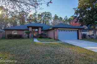 8146 Leafcrest Dr - Photo 1 of 1