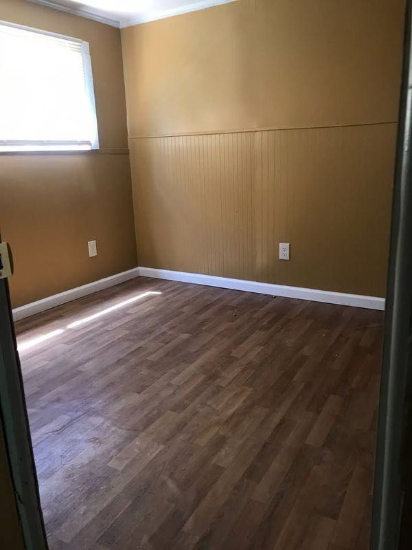 16006 Highway 10 - Photo 2 of 6
