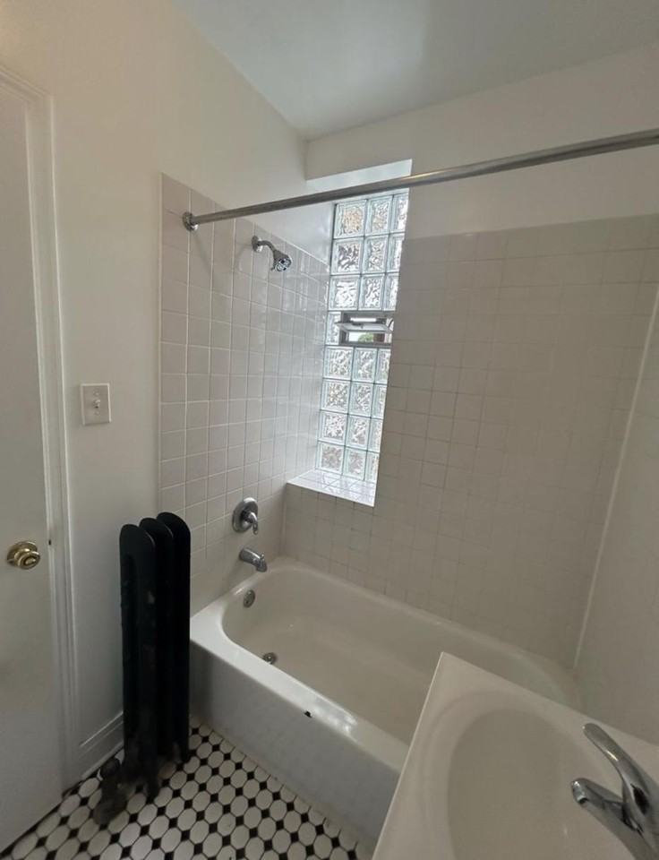 4411 N Kenneth Ave #2A - Photo 6 of 7