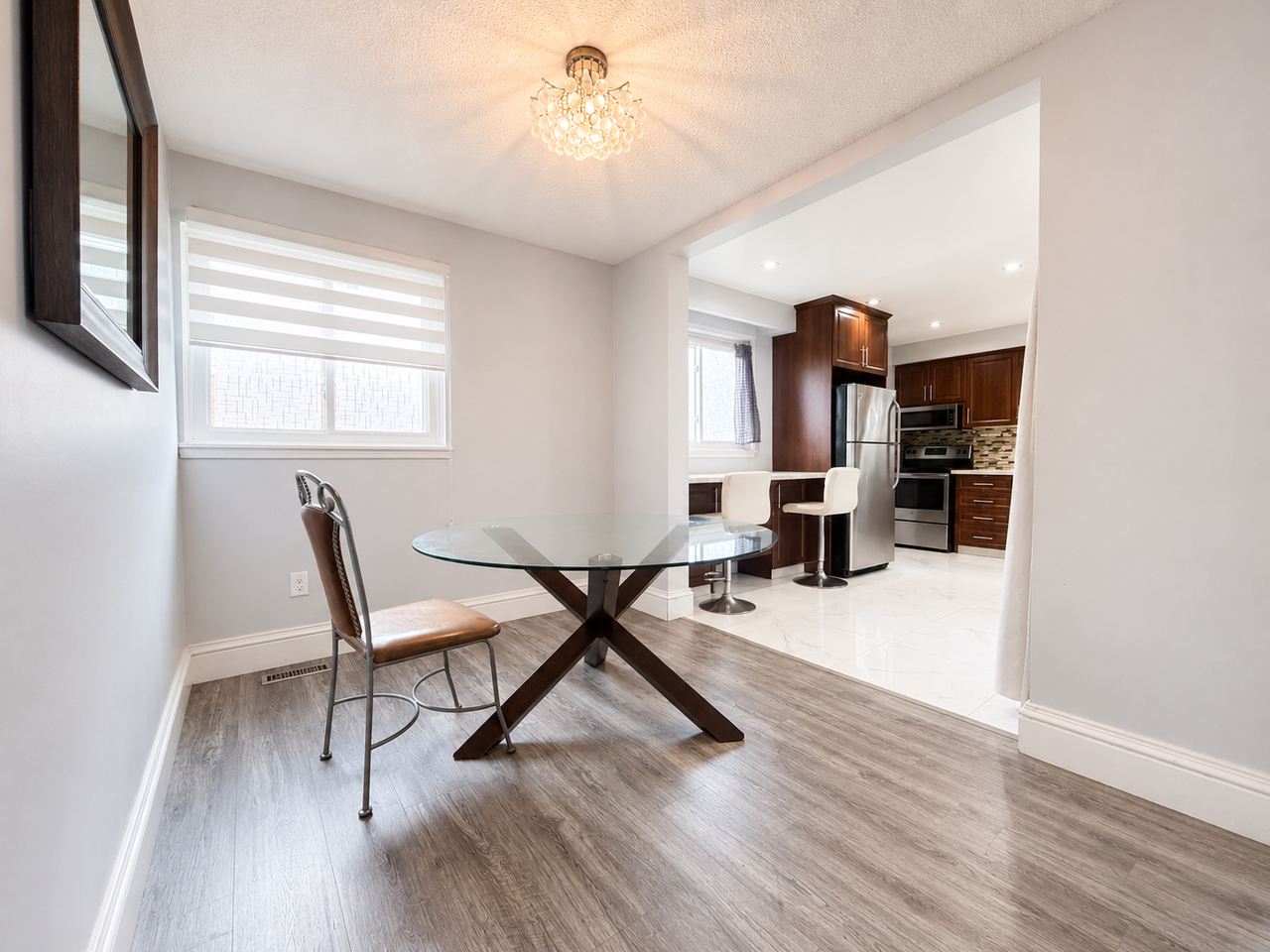 70 Jill Cres - Photo 3 of 25