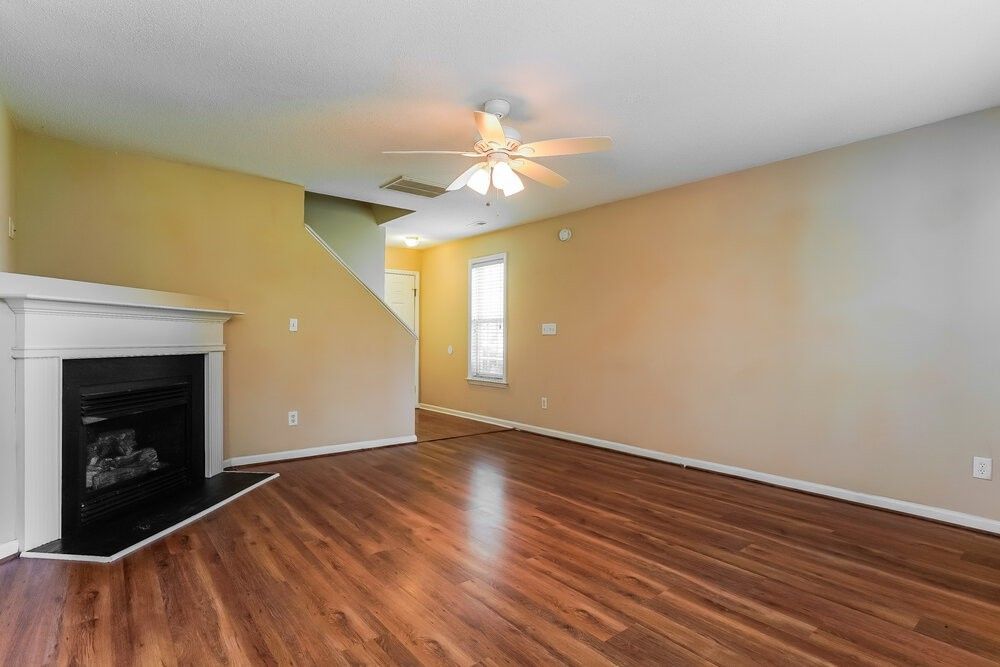 2232 Castle Pines Dr - Photo 5 of 17