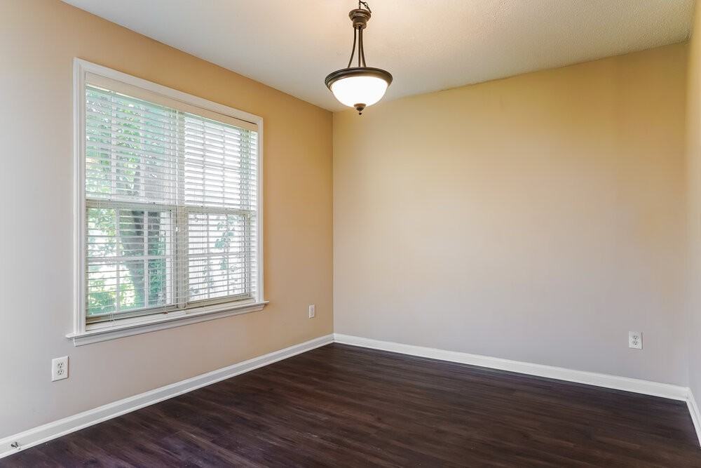 2232 Castle Pines Dr - Photo 6 of 17