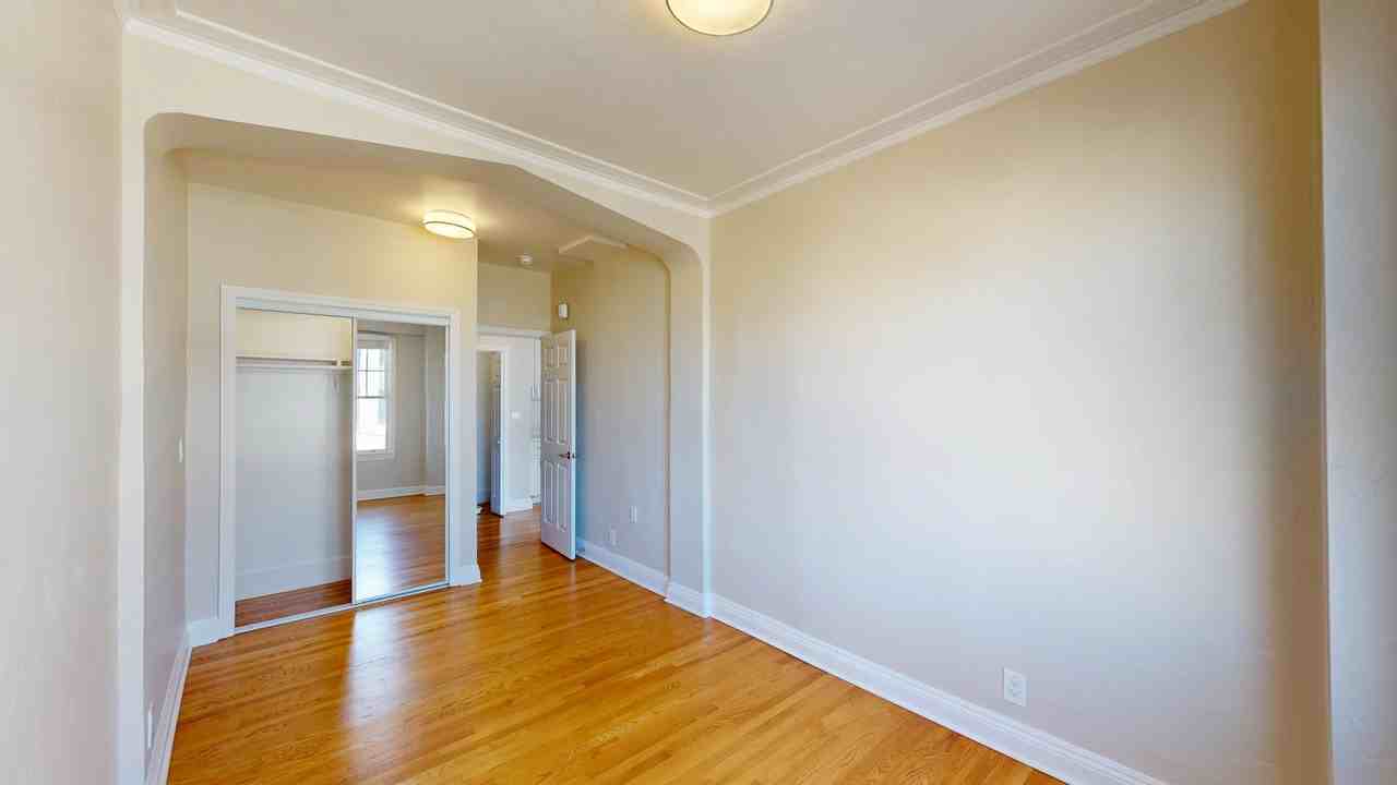 78 Buchanan Street - Photo 2 of 18