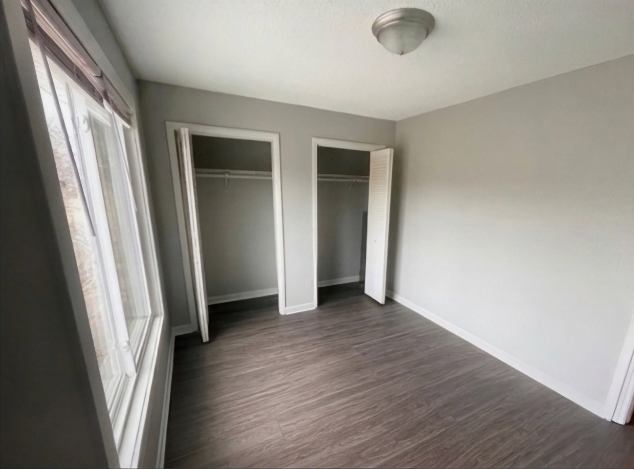 Parkview Apartments - Photo 7 of 26