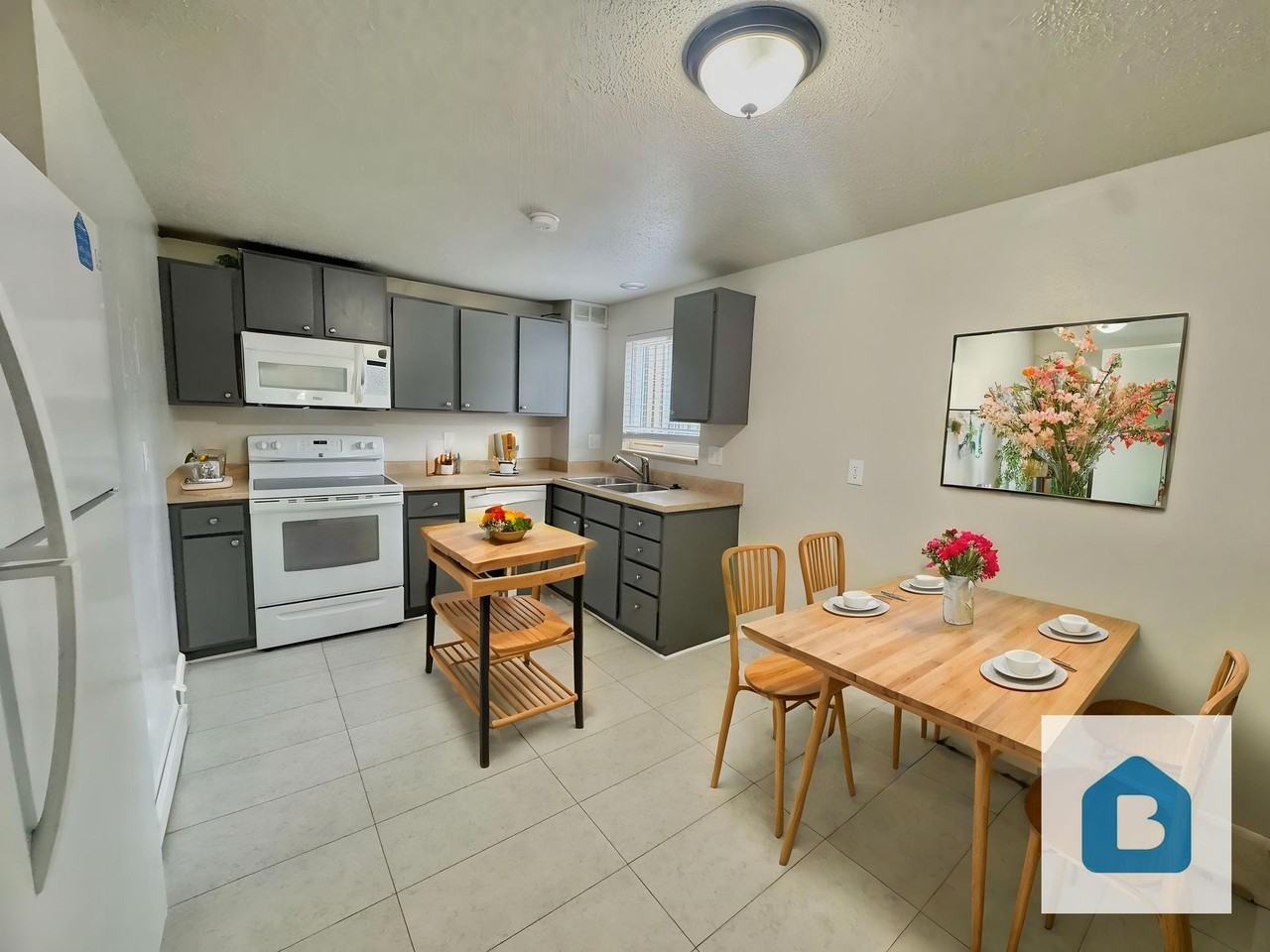903 Fontmore Rd - Photo 3 of 7