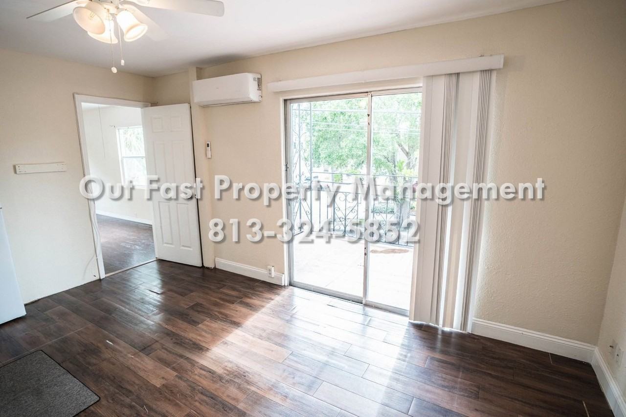 537 2nd St N #B - Photo 5 of 16