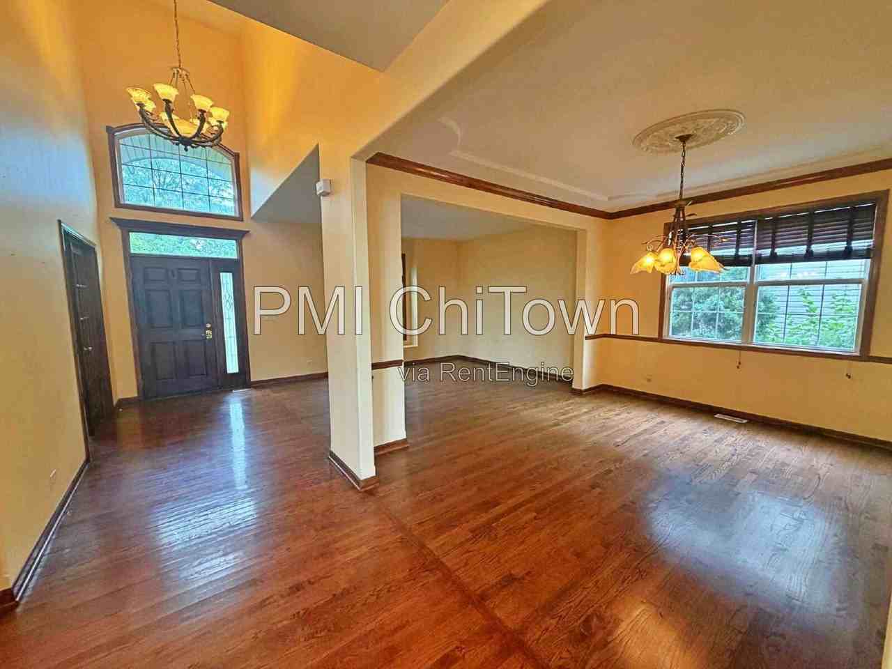 2050 Rockland Dr - Photo 6 of 33