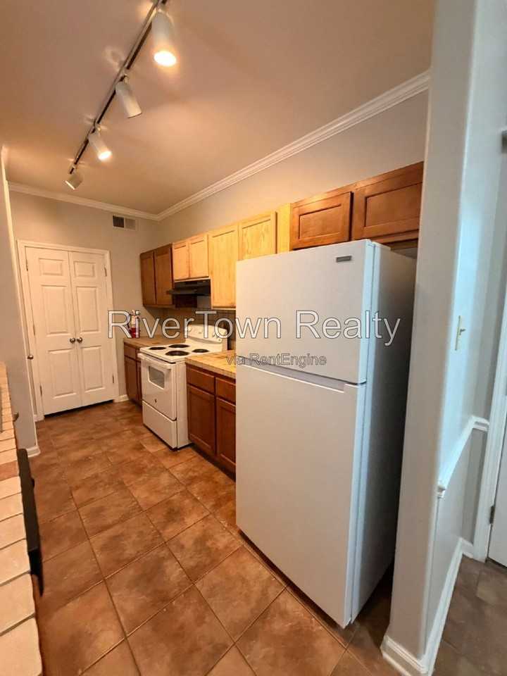 641 Gookin Pl #101 - Photo 4 of 15