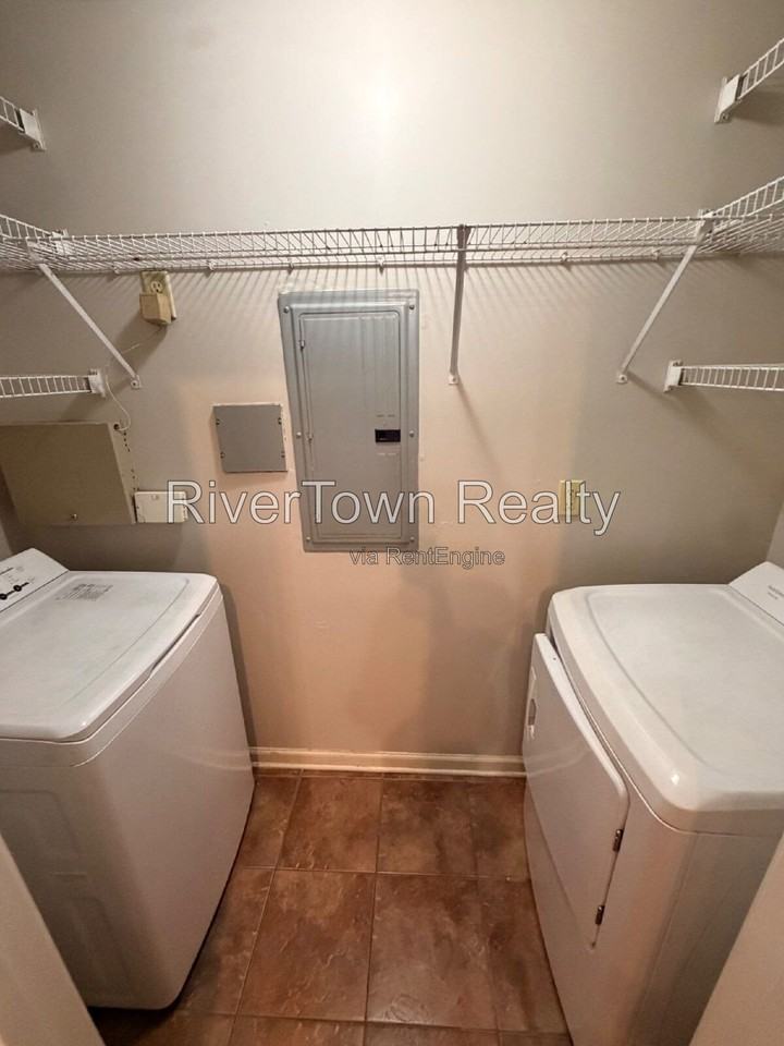 641 Gookin Pl #101 - Photo 6 of 15