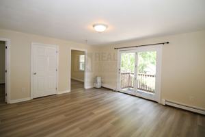 featured image of 11 Hickey St #3