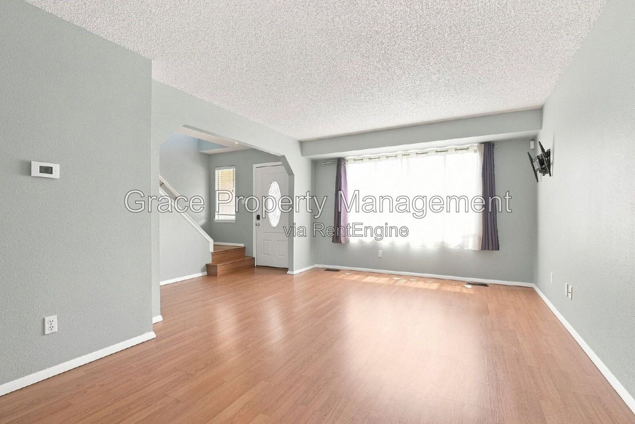 4425 E 128th Pl - Photo 4 of 16