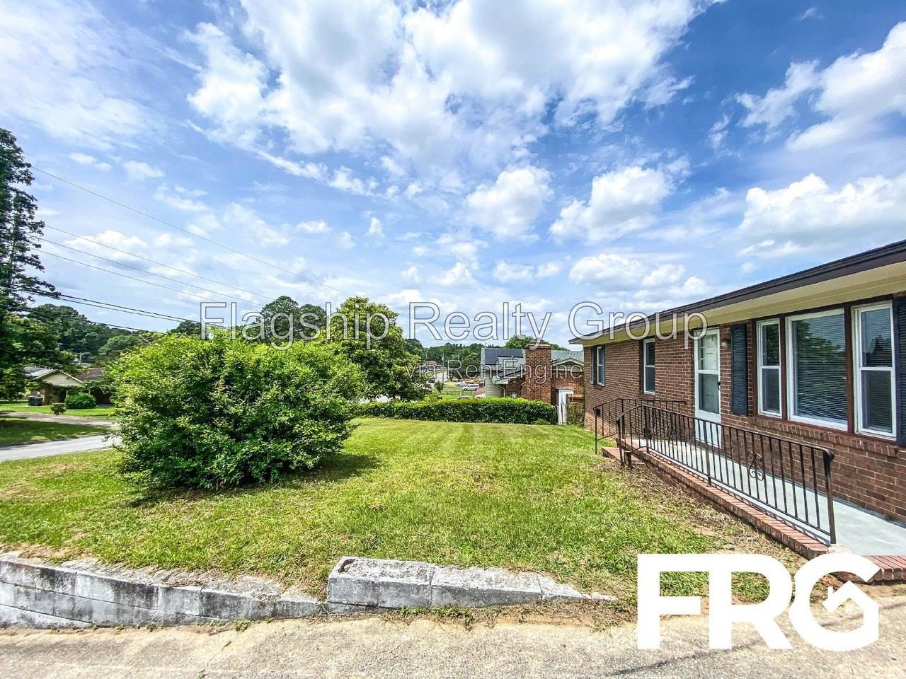 231 Bunche Dr - Photo 4 of 39