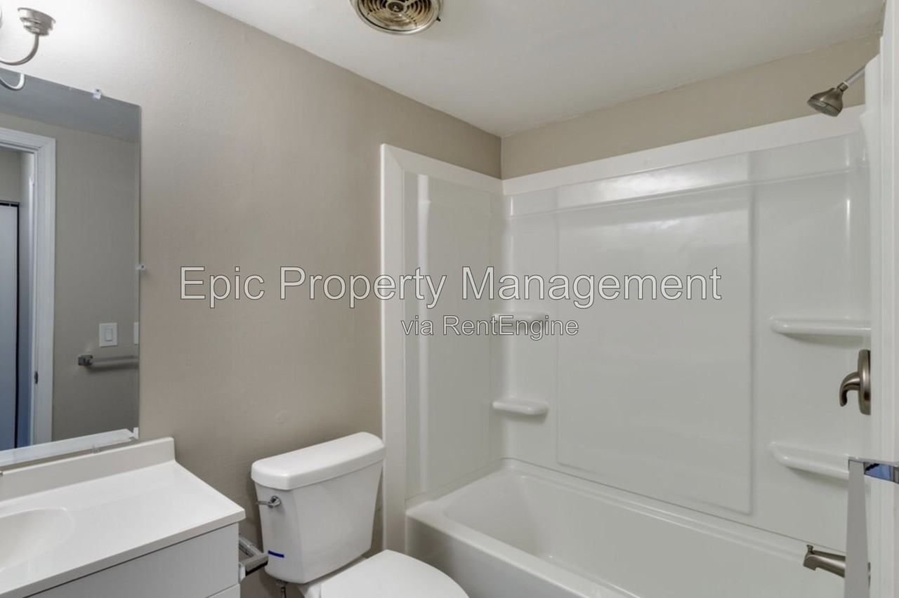 17020 Raupp St #203 - Photo 3 of 12