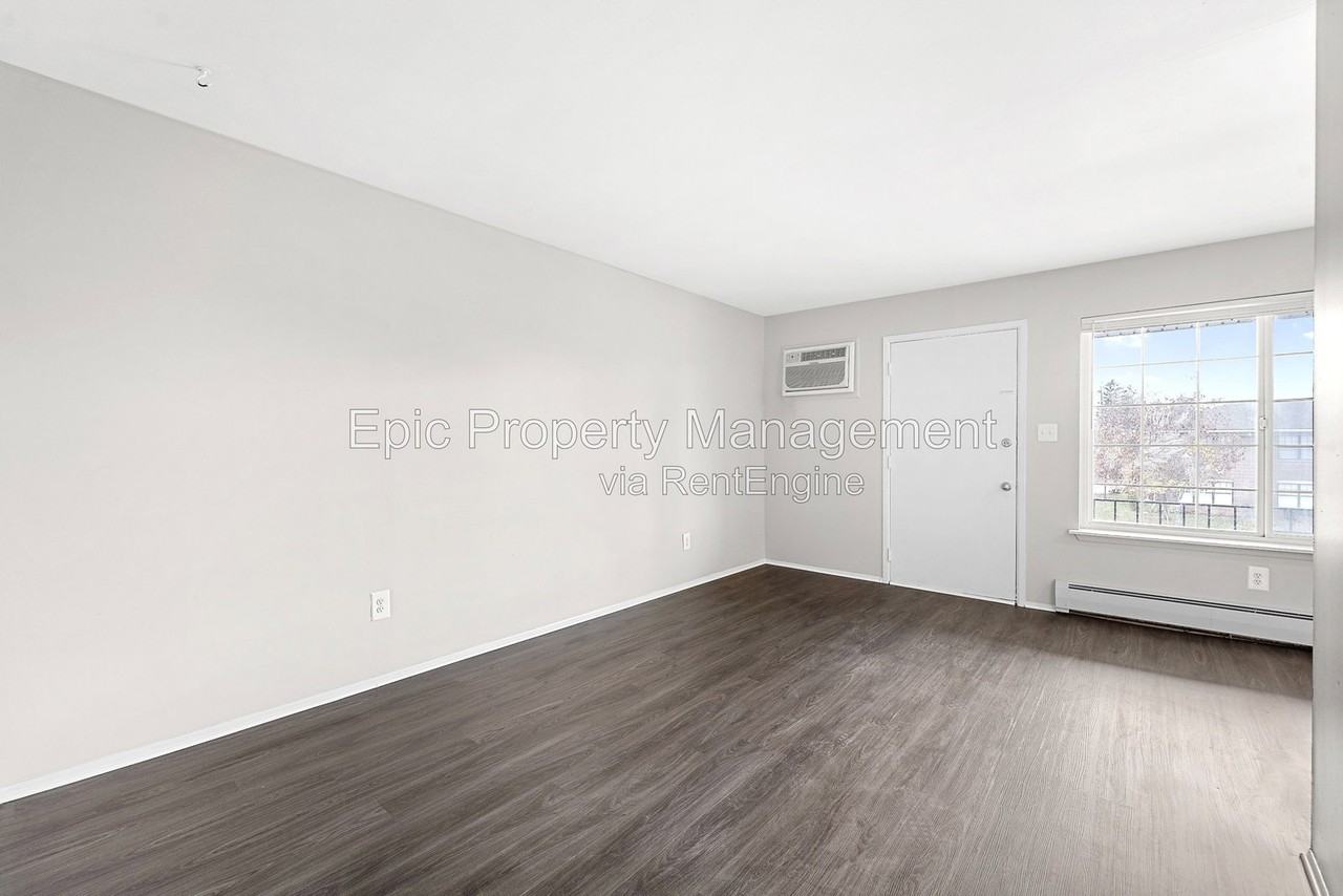 17020 Raupp St #203 - Photo 5 of 12