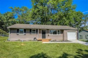 featured image of 7642 Ash St