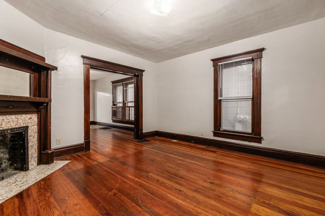 25 E Blake Ave - Photo 3 of 30