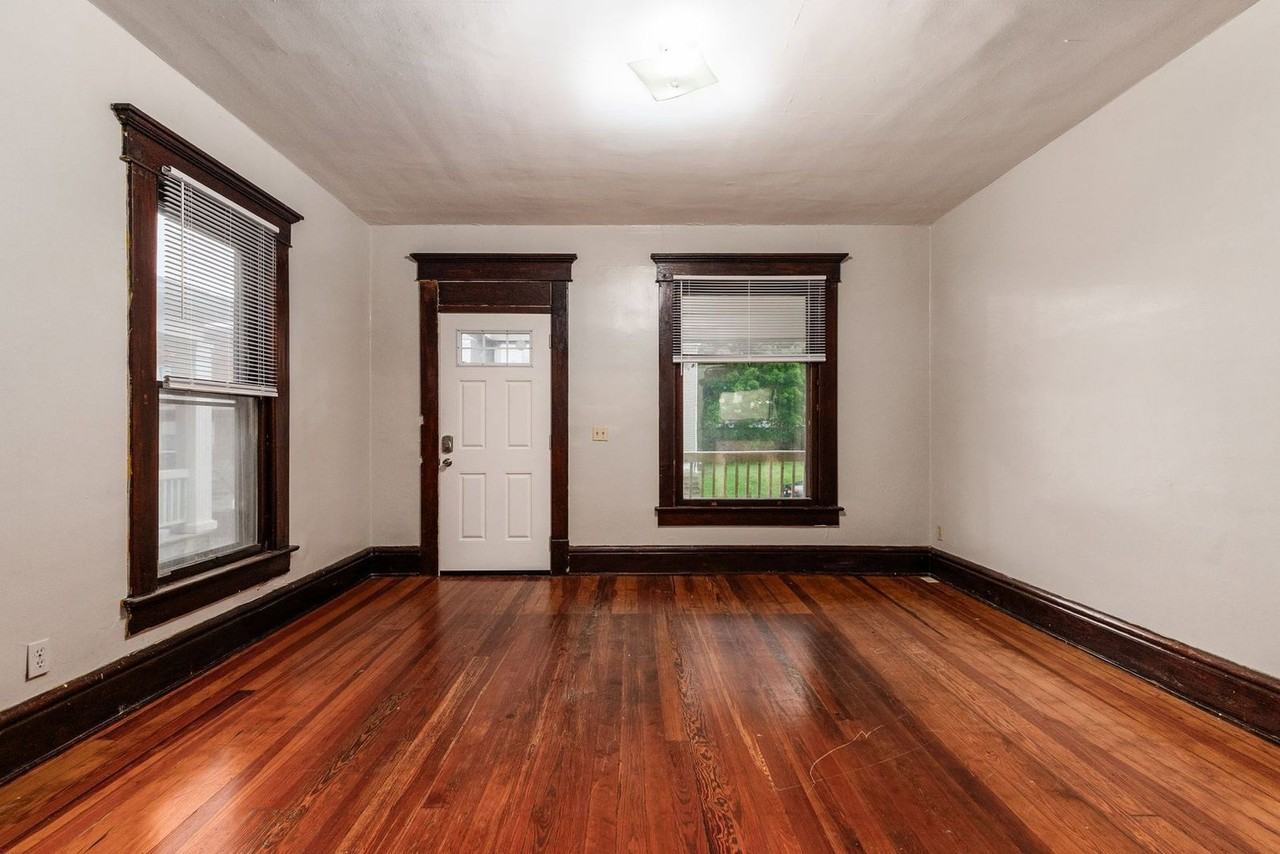 25 E Blake Ave - Photo 4 of 30