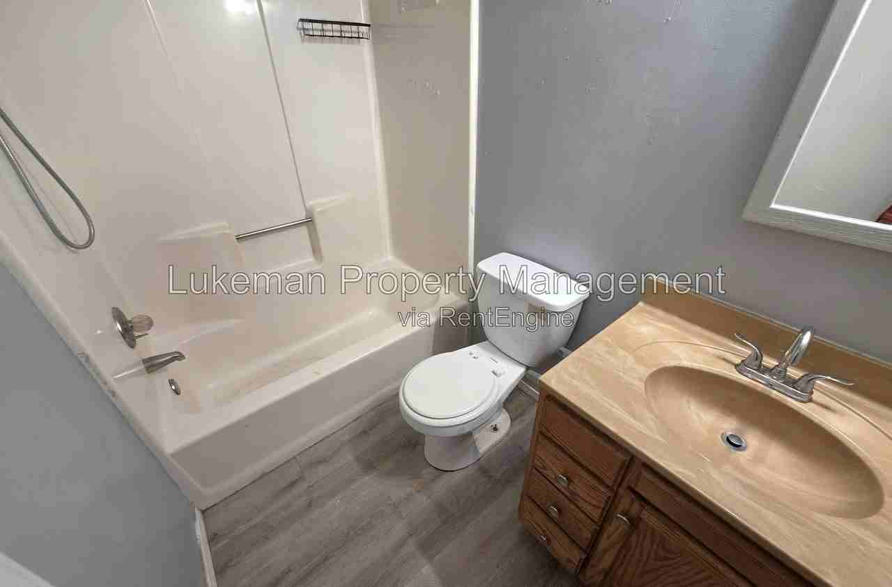 46131 S Lakeshore Dr #1 - Photo 6 of 7