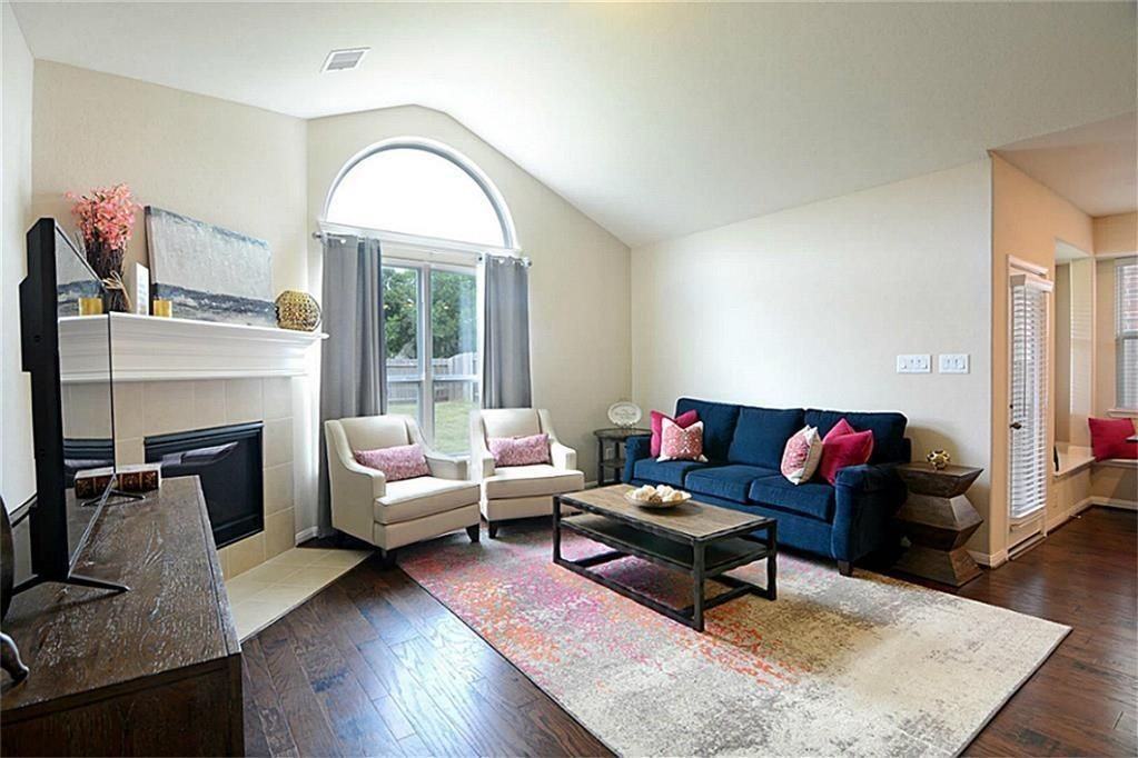 15415 Pattington Cypress Dr - Photo 3 of 13