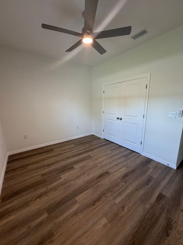 17223 Berwin Ave - Photo 7 of 21