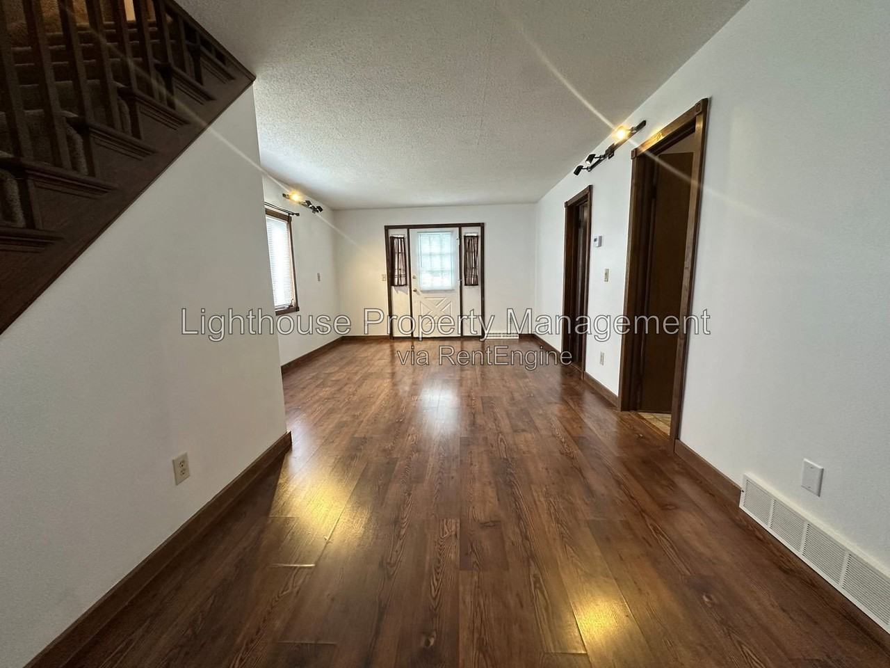 115 30th St N - Photo 5 of 15