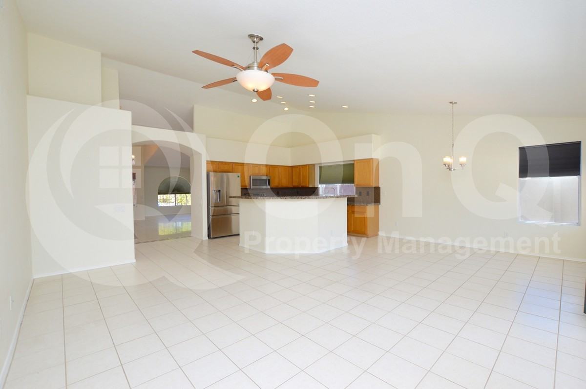 3161 W Genoa Way - Photo 6 of 30