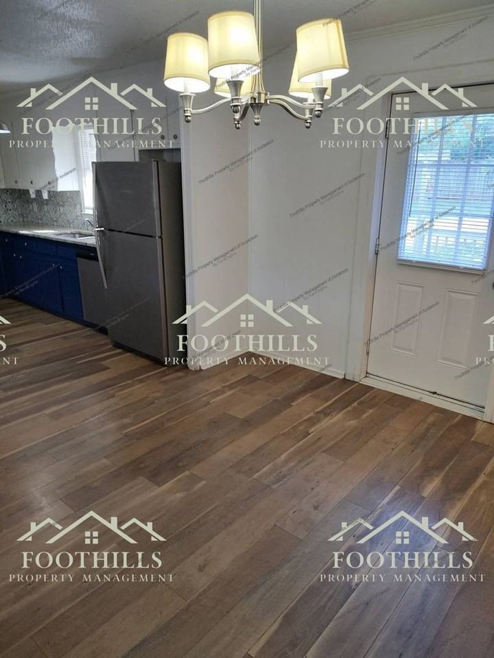 506 Auburn Ave - Photo 5 of 18