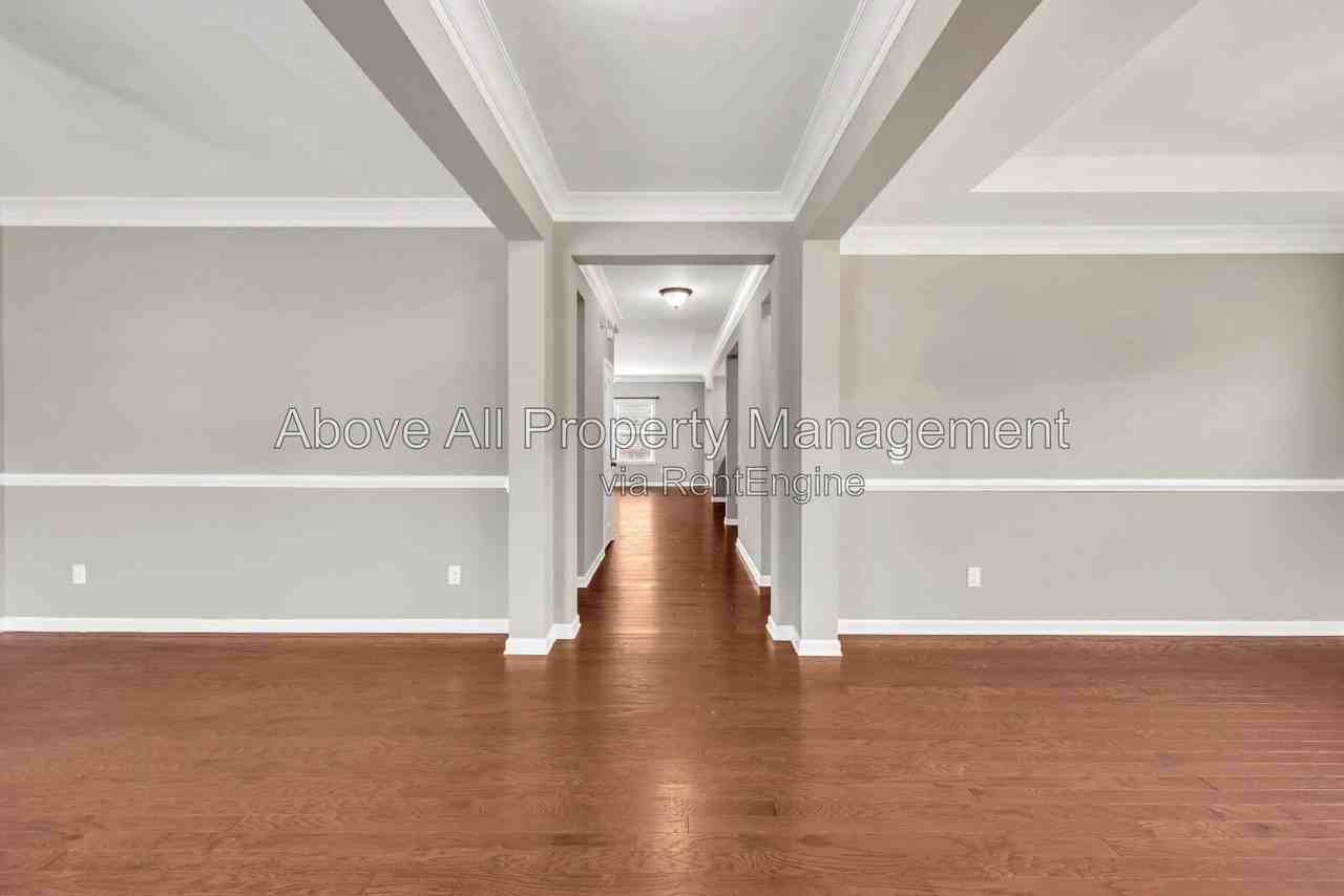 2 Horton Grove Ct - Photo 7 of 50