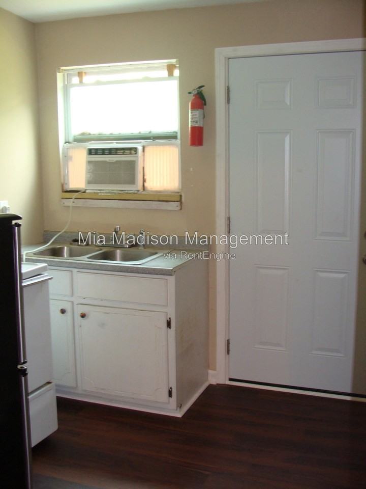 248 Ferrill St - Photo 4 of 9