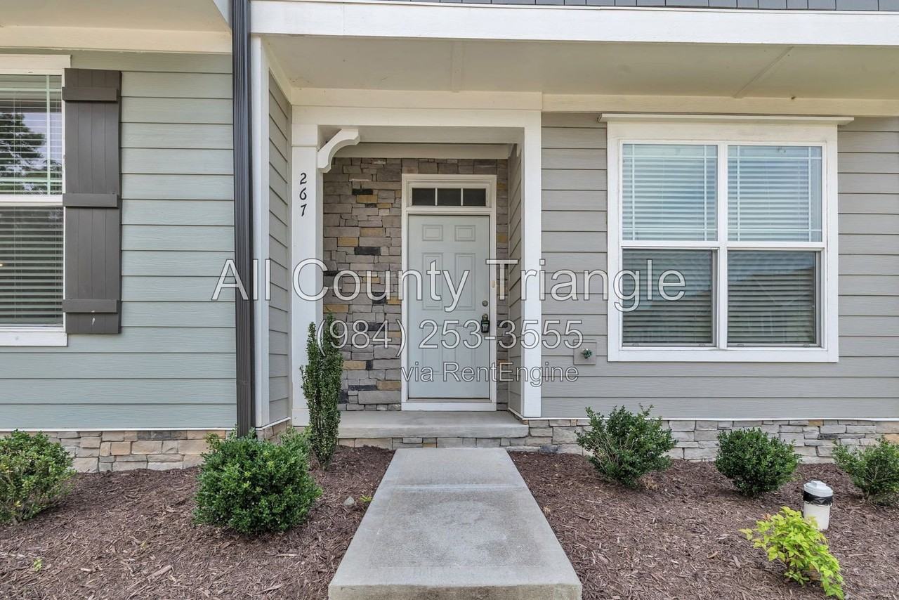 267 Old Grove Ln - Photo 6 of 41