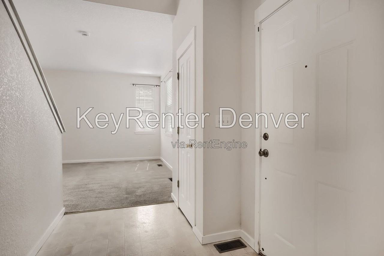 3852 Rabbit Mountain Rd - Photo 3 of 23