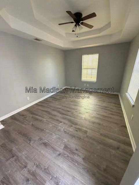 319 W 31st St - Photo 3 of 12