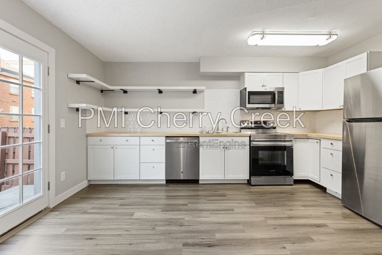 1223 S Idalia St - Photo 5 of 24