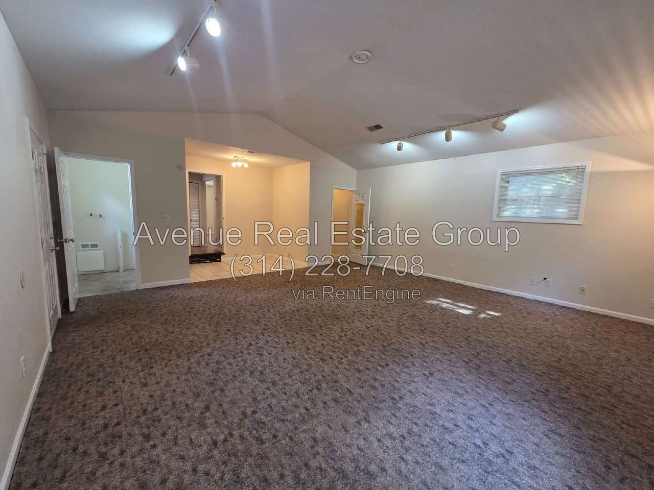 135 Grether Ave - Photo 4 of 15