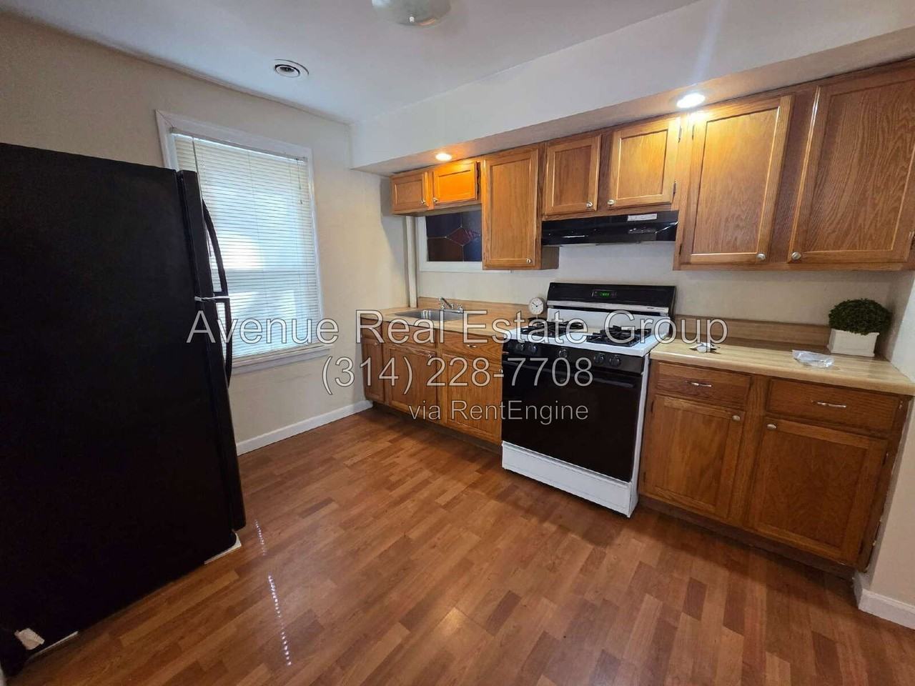 135 Grether Ave - Photo 6 of 15