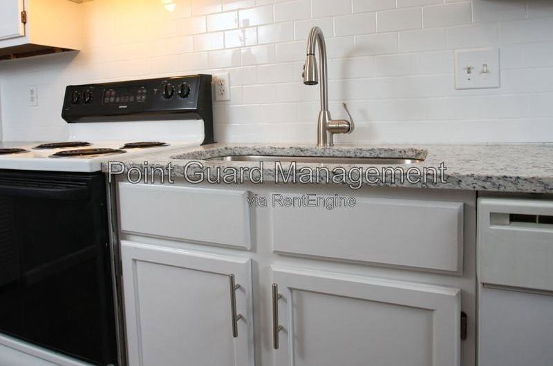 1717 N Vassar Ave #110 - Photo 5 of 16