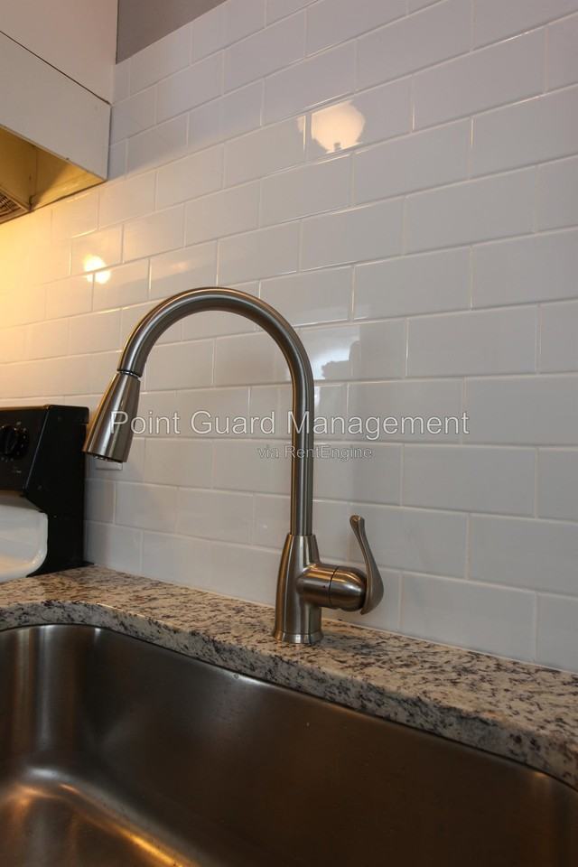 1717 N Vassar Ave #110 - Photo 6 of 16