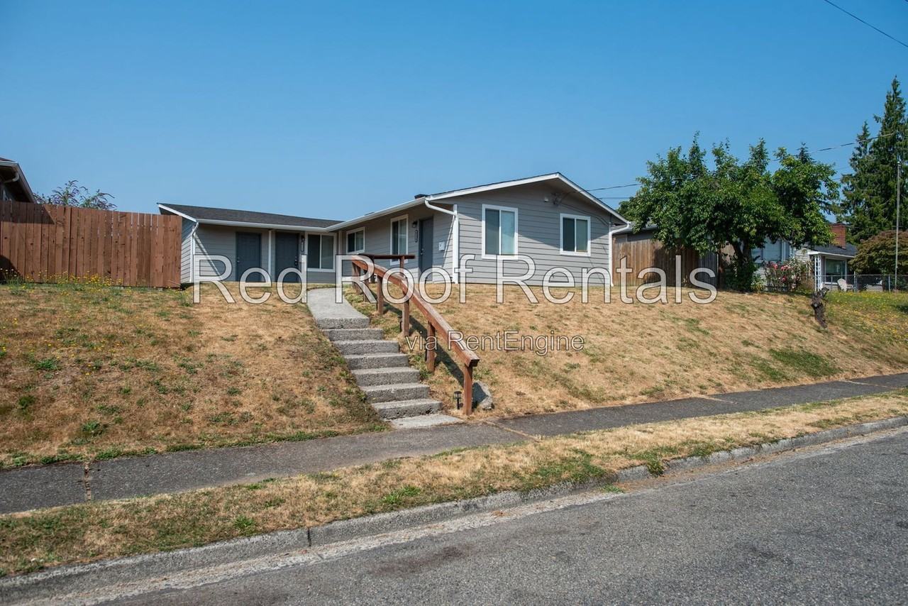 6726 S D St - Photo 3 of 26