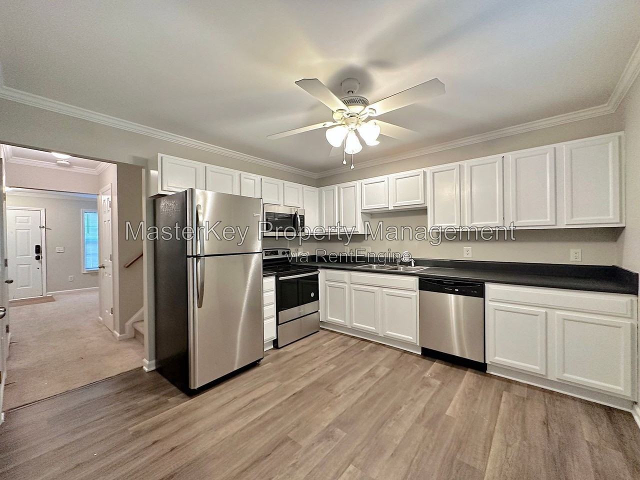 69 Red Ln - Photo 4 of 19
