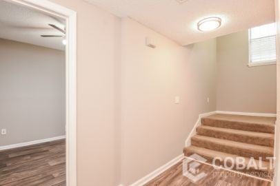 987 Collier Rd Nw #G - Photo 4 of 18
