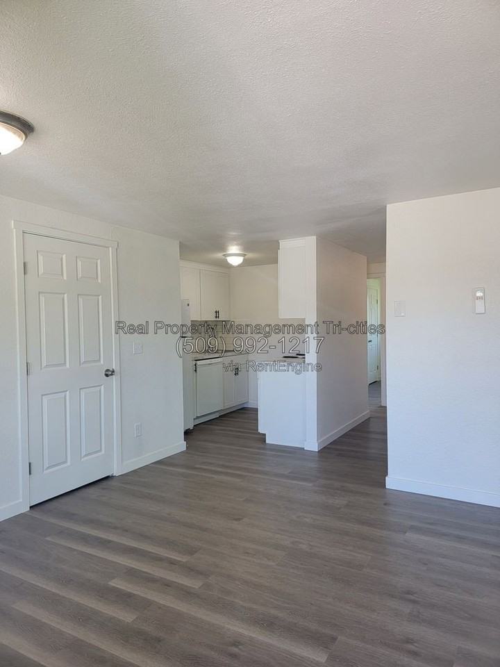3401 W 1st Pl #4 - Photo 4 of 12