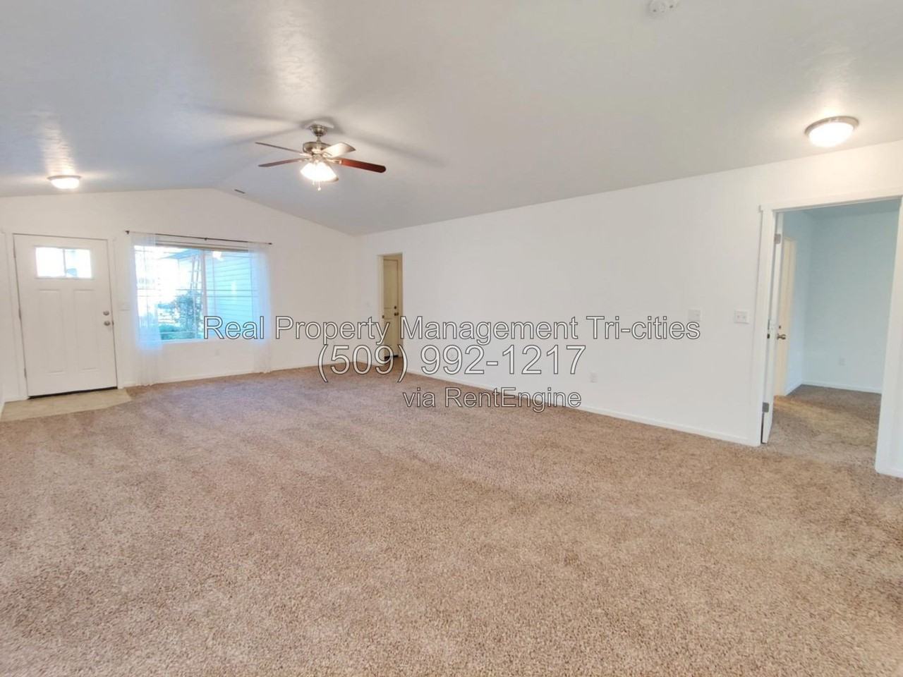 5825 Sidon Ln - Photo 6 of 20