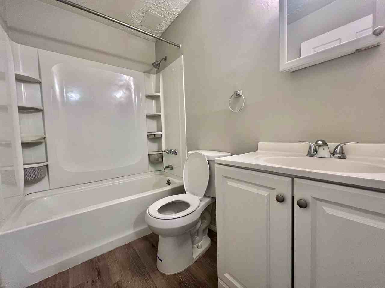 422 S Miami Ave #2 - Photo 7 of 9