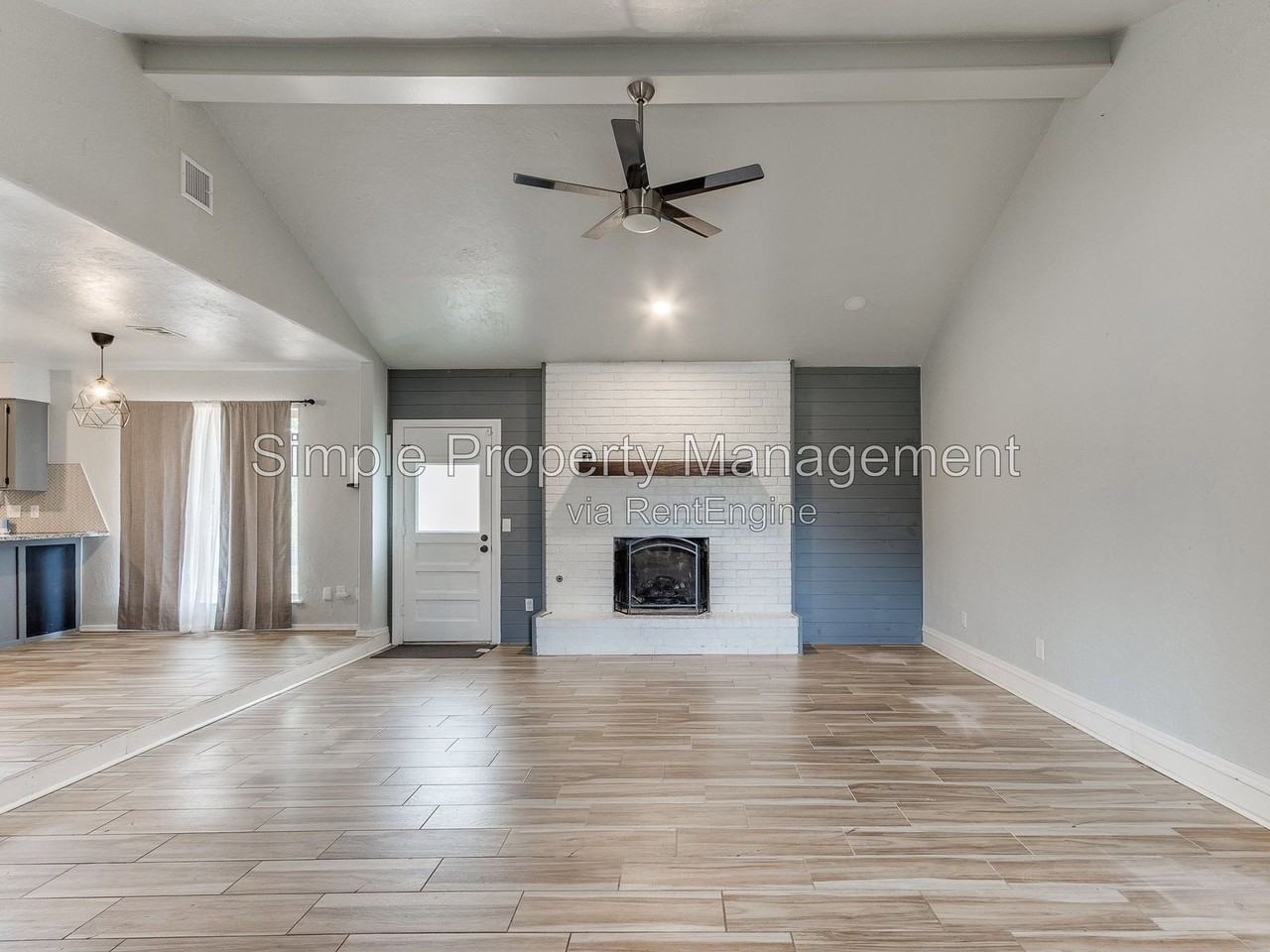 2009 Oakcreek Dr - Photo 4 of 25