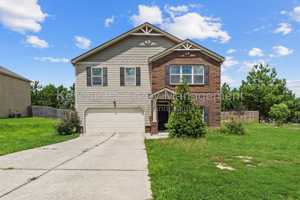 featured image of 910 Clover Ct